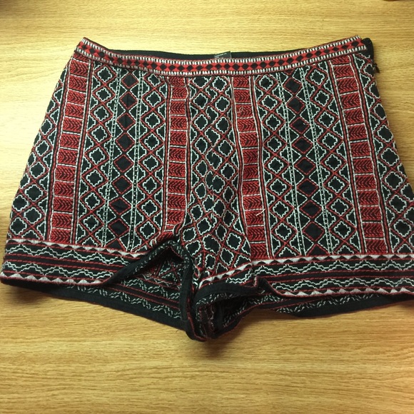 Tribal print high waisted shorts