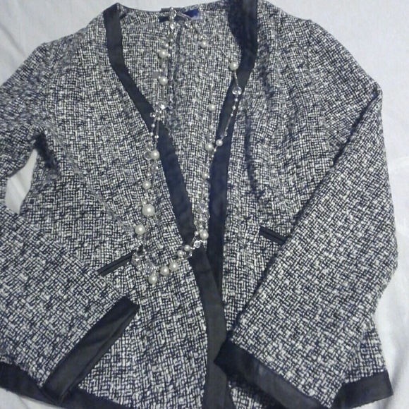 Gray and black jacket