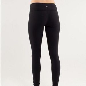 Lulu Lemon Black Wunder Under Leggings