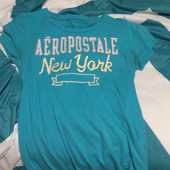 Blue Aeropostale tee