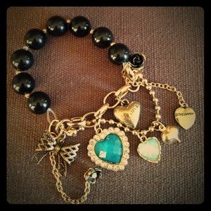 Betsey Johnson elastic bracelet