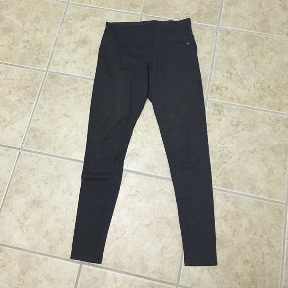Jockey size S grey leggings