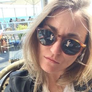 Meet your Posher, Ella