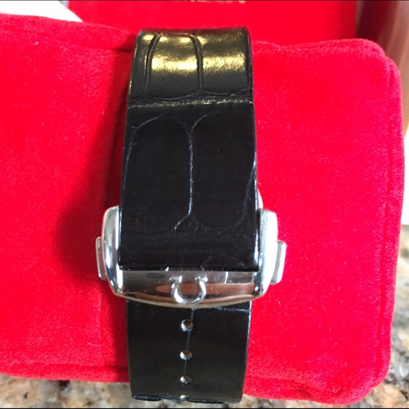 omega constellation axial automatic with diamond main image 4