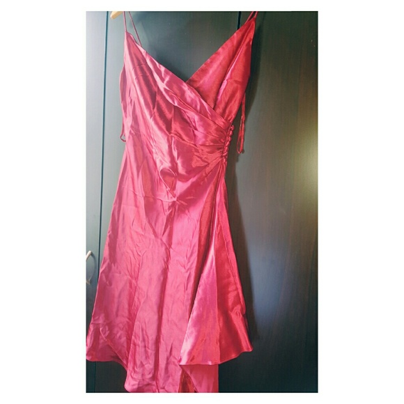 Red Jones New York dress