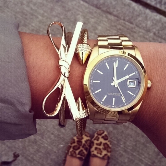 Gold & Black Face Modern Watch - Picture 1 of 4