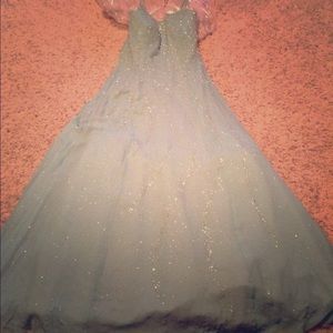 👄 very pretty prom dress 💅🏽