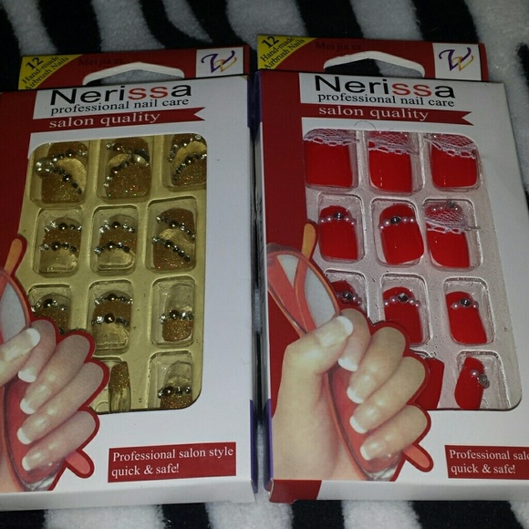 Two sets of press on nails gold and red with  lace