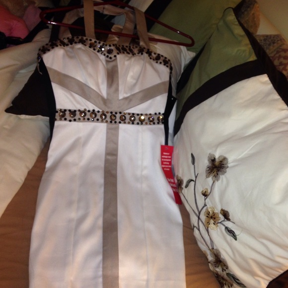 Xoxo semi formal dress