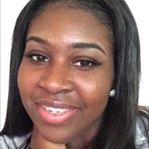 Meet your Posher, Brianna