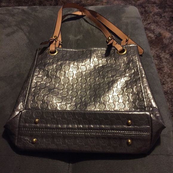 MK purse