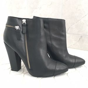 Aldo "ORINGOA" size 8.5 ankle booties