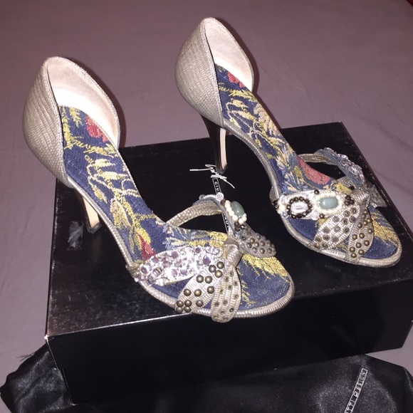 Authentic Giuseppe Zanotti heels - Picture 1 of 4