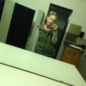 Meet your Posher, Erica