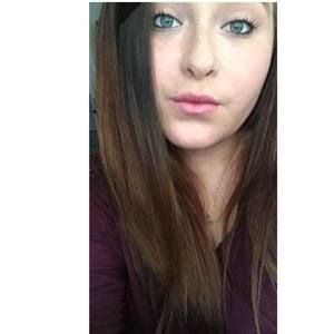 Meet your Posher, Tia