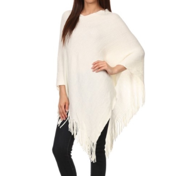 Knit poncho - Picture 3 of 4