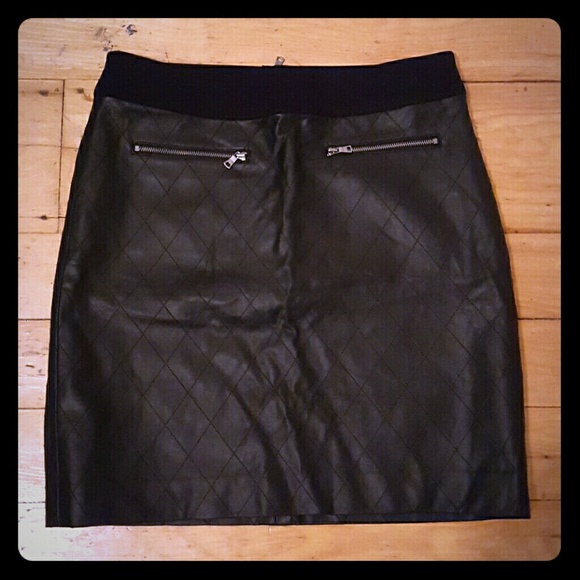 Brand new Anne Taylor leather skirt