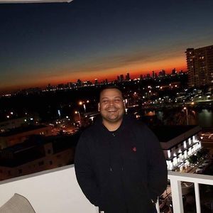 Meet your Posher, Edwin