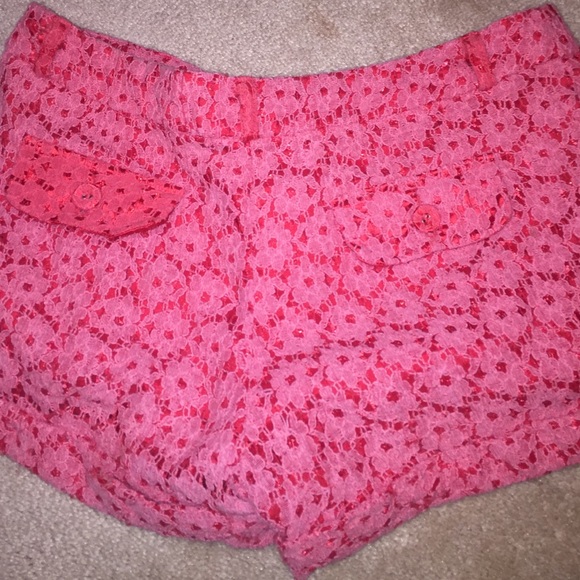 lace shorts - Picture 3 of 3