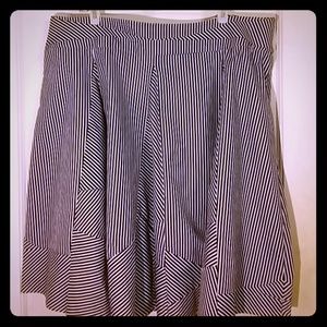 Faith & Zoe Black and White Striped Skirt