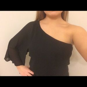 One shoulder blouse