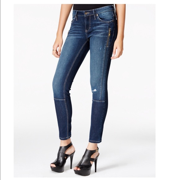 🚫SOLD🚫NEW GUESS SKINNY JEANS