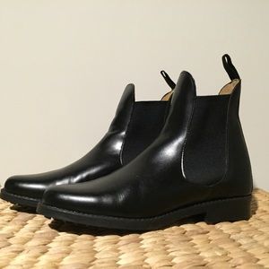 Chelsea riding boots