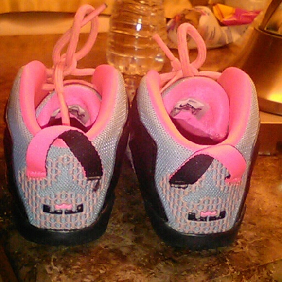 Lebrons - Picture 3 of 4