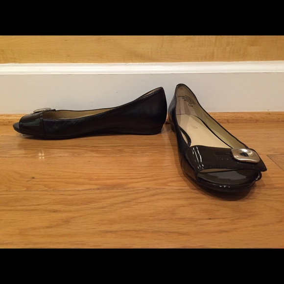 {Nine West} Won't Stop flats