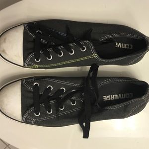 Black converse