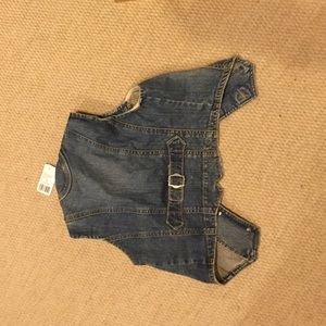 Forever 21 Jackets & Coats - Denim vest - vintage style Forever 21 Jackets & Coats - Denim vest - vintage style