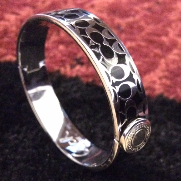 Authentic Coach Bracelet Black and Silver - Picture 3 of 4