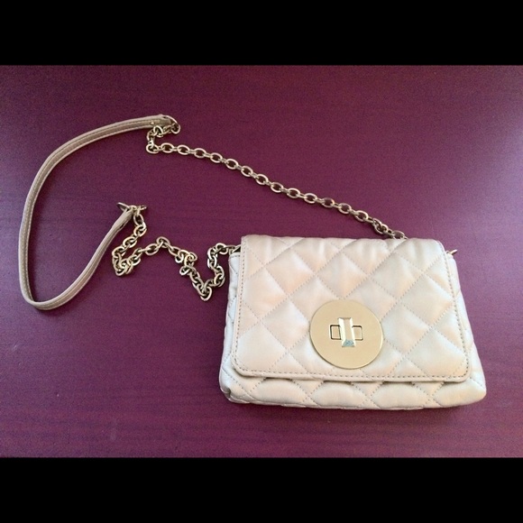 Banana Republic Handbags - Gold bag