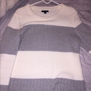 Tommy Hilfiger  sweater