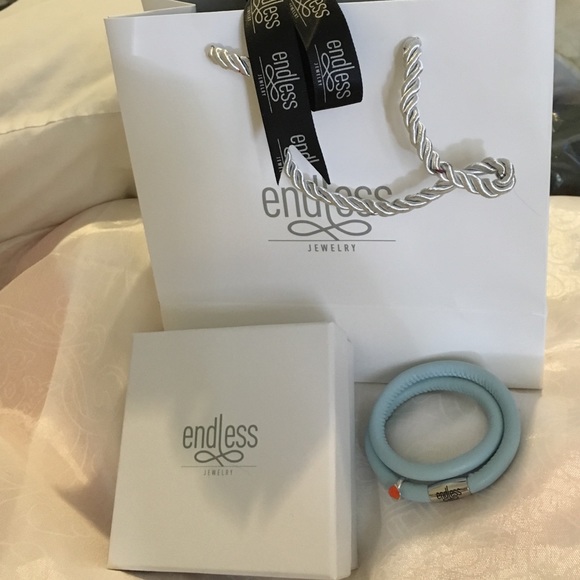 Endless Jewelry - Authentic Endless Jewelry Leather DOUBLE Bracelet