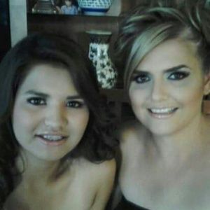 Meet your Posher, Estrella