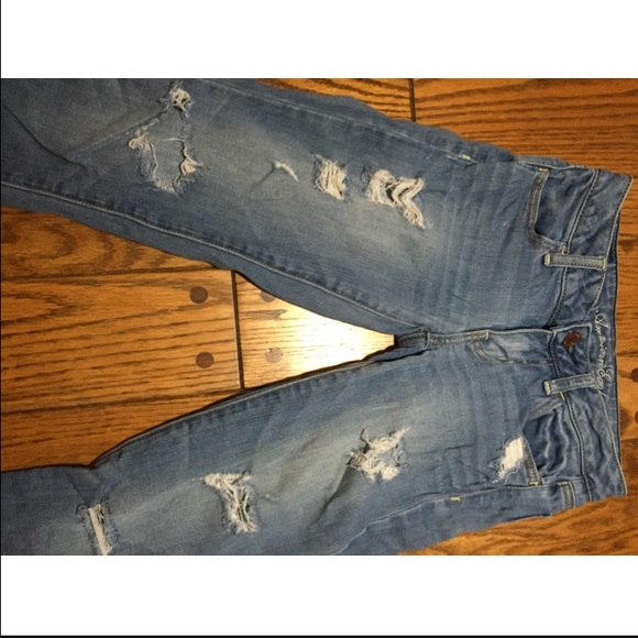 American Eagle Ripped Jeggings - Picture 2 of 4