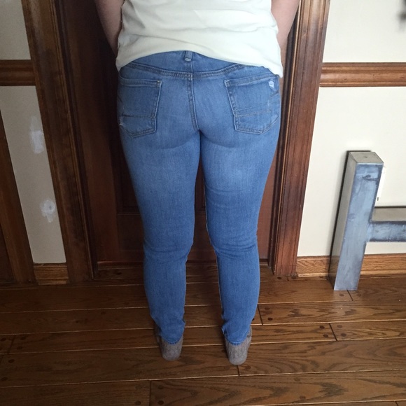 American Eagle Ripped Jeggings - Picture 4 of 4