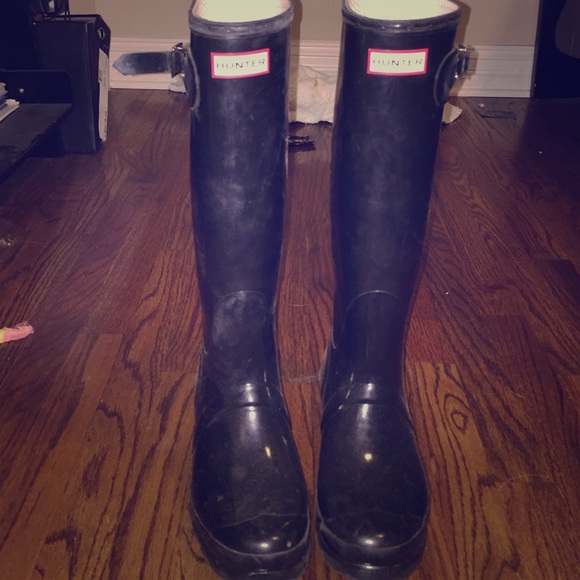 hunter black shiny boots