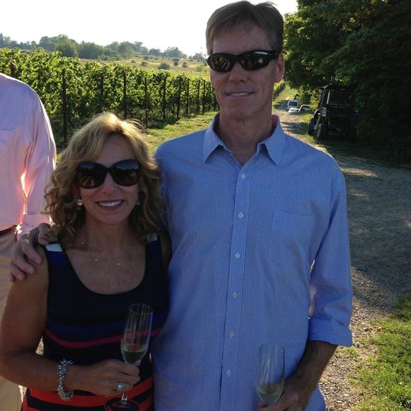 Meet your Posher, Kim - Picture 1 of 1