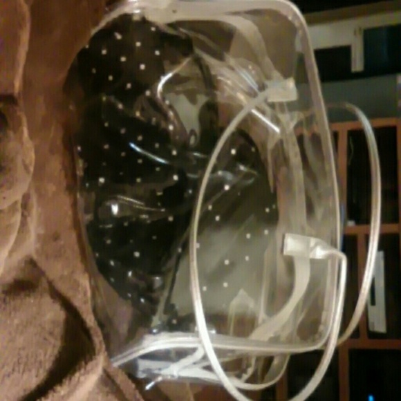 4 piece polka dot /clear traveling case set