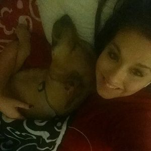 Meet your Posher, Lauren