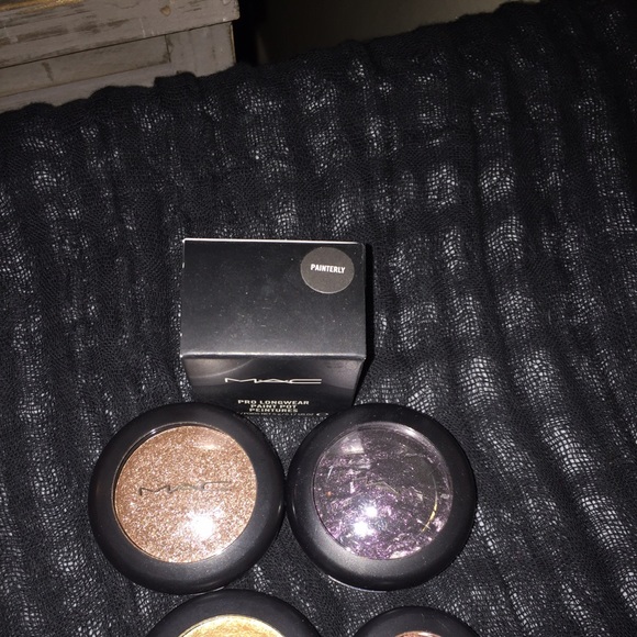 MAC Painterly paint pot