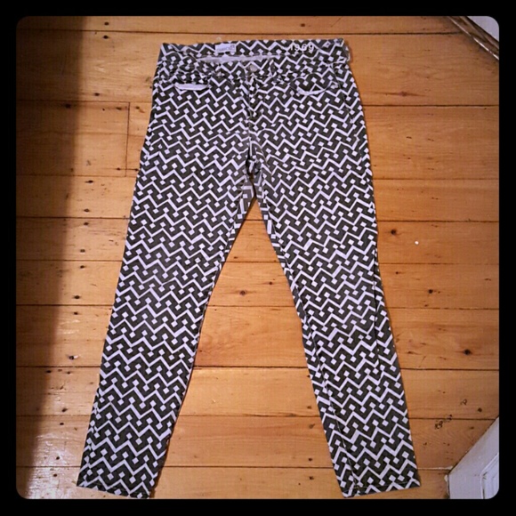 Size 29 patterned gap jeans