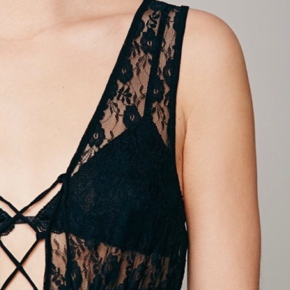 Free people lace romper - Picture 2 of 3