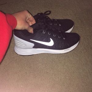 Black nike running shoes!