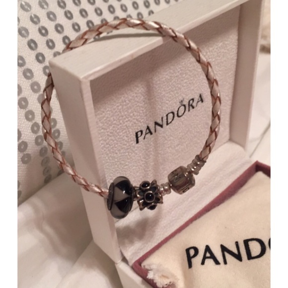 New ‼️ PANDORA bracelet