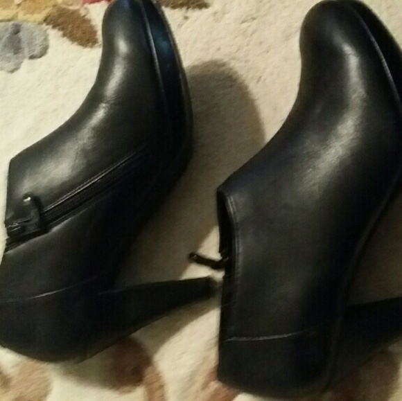 Black Leather Ankle boots