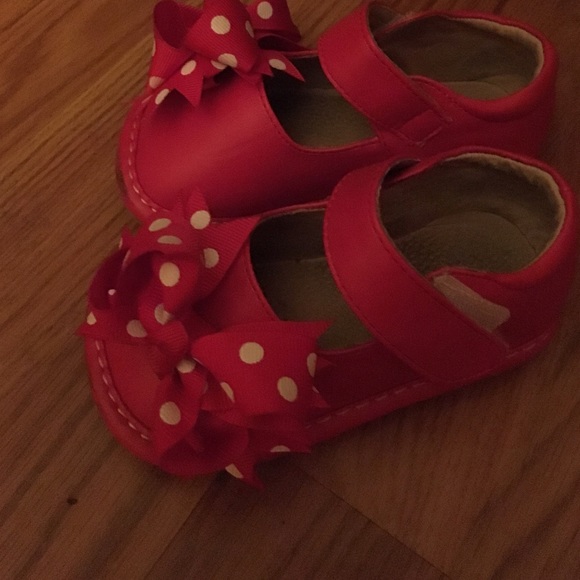Mary Jane squeak shoes - Picture 1 of 1