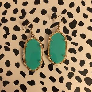 *Kendra Scott* Inspired Earrings